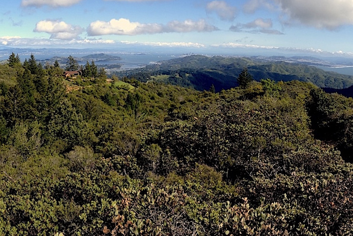 Panoramic view from West Point Inn